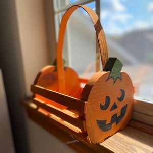 Wooden Pumpkin Basket